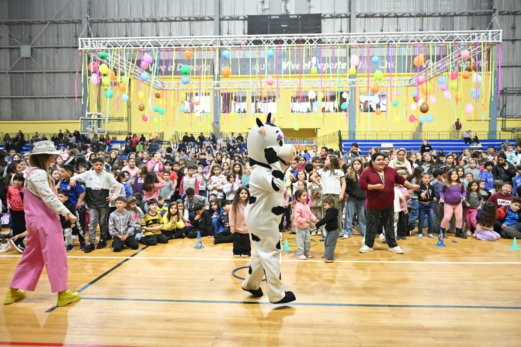 Los festejos por el Mes de las Infancias reunieron a miles de niños y ...